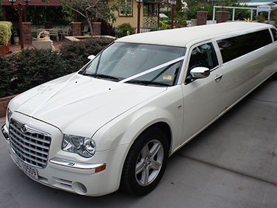 chrysler 300 White