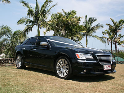 Chrysler 300C Sedan